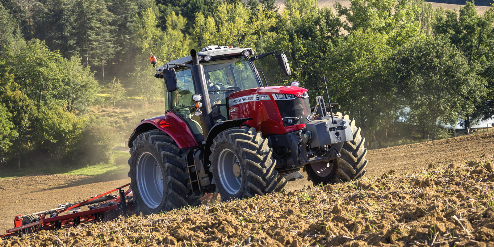 mf7700s_gallery1 massey ferguson 7700s series tractor tilling land