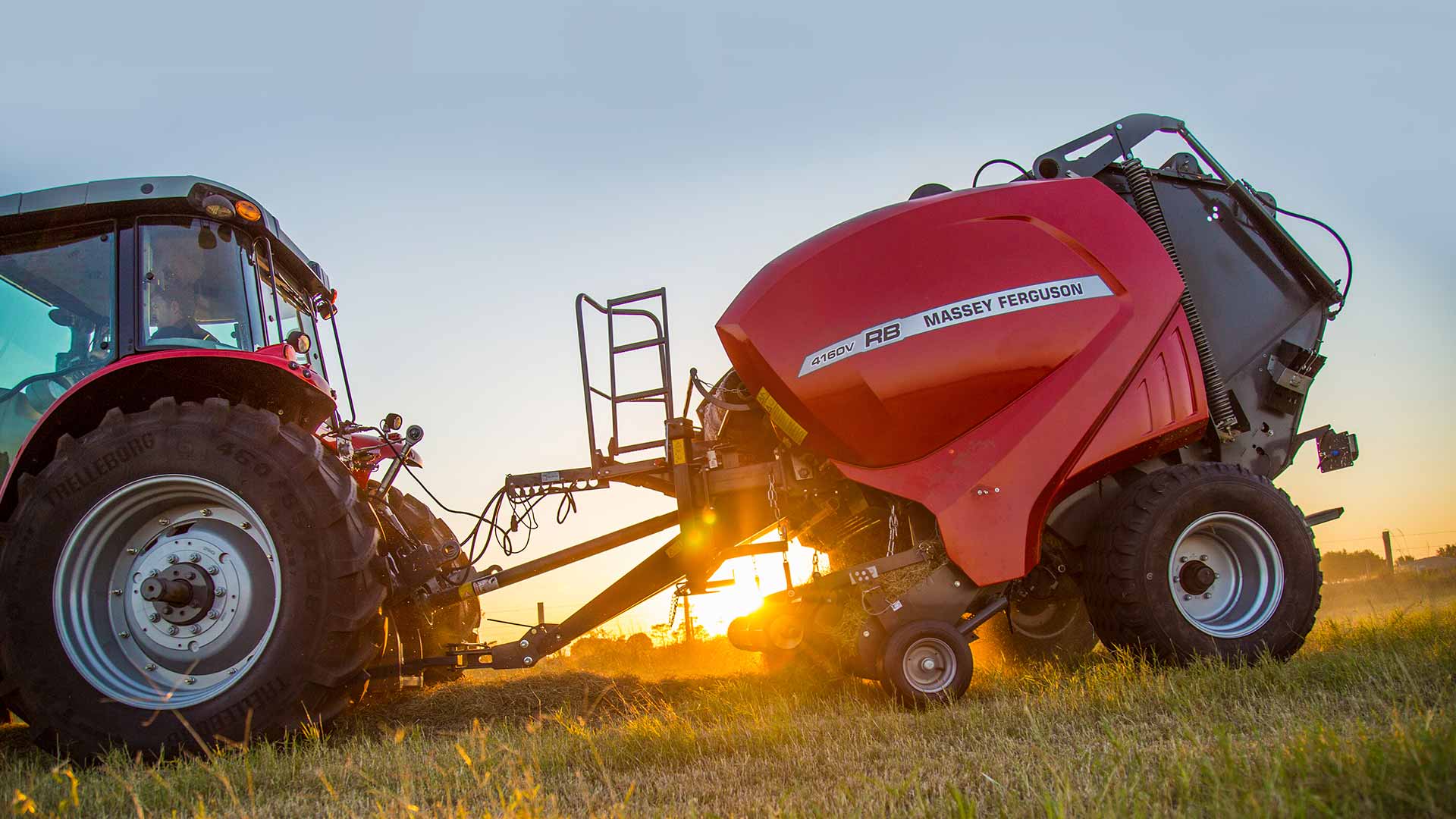 4100V Series Round Balers Shantz Farm Equipment
